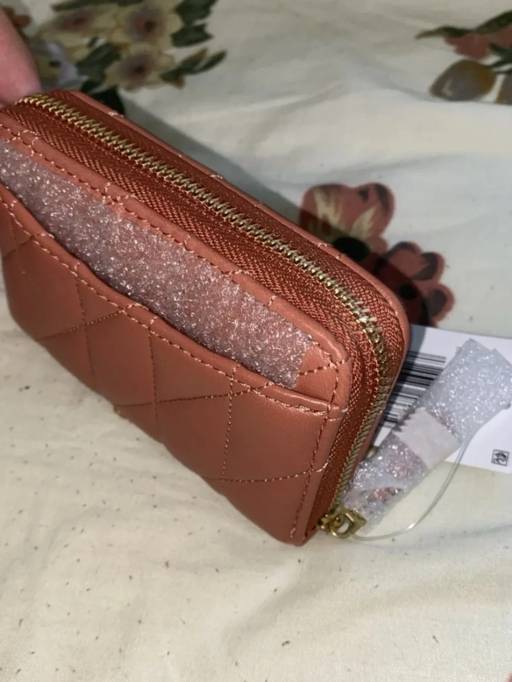 Coach Women’s Zip-Around Wallet Peach Quilted Logo Zipper Credit Card